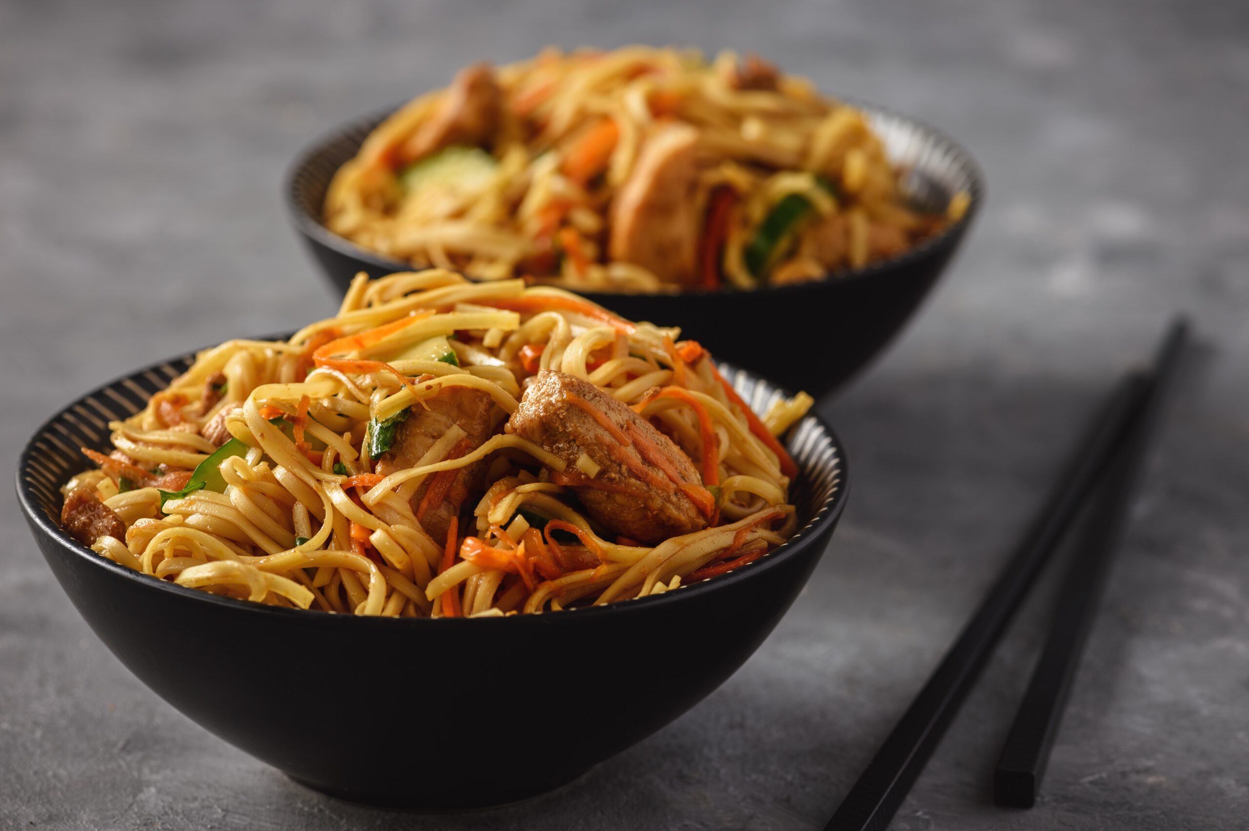 chicken stir fry noodle bowls scaled